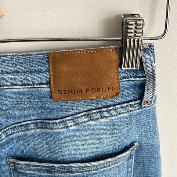 Denim Forum - Lola High Rise Skinny - Picture 3 of 5